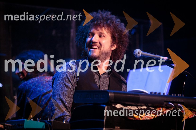 Izštekanih 10, Sounds of Slovenia