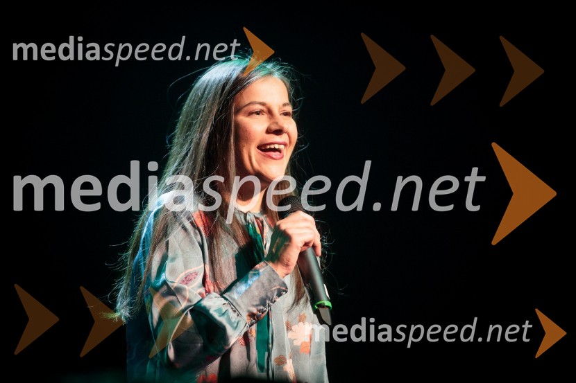  Nika Perunović, pevka, PateticoIzštekanih 10, Sounds of Slovenia