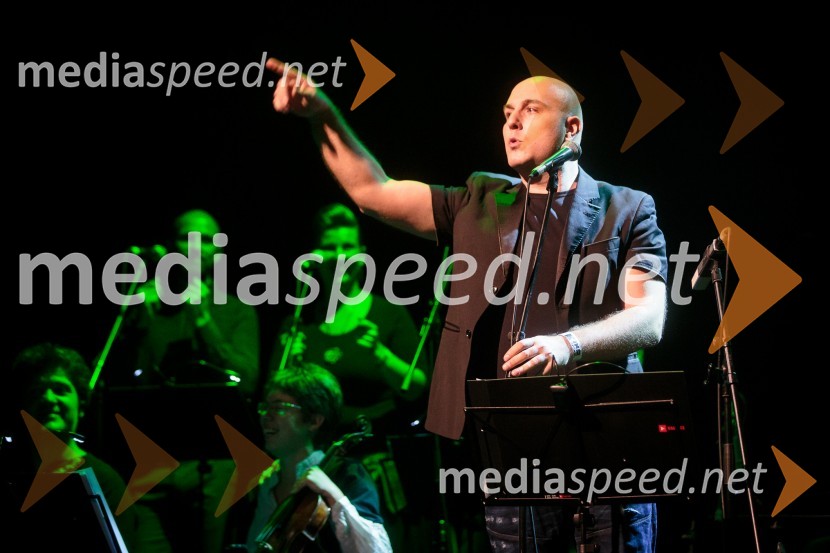  Boštjan Gombač, glasbenikIzštekanih 10, Sounds of Slovenia