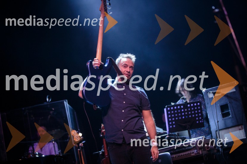  Jani Hace, glasbenik, član skupine SiddhartaIzštekanih 10, Sounds of Slovenia