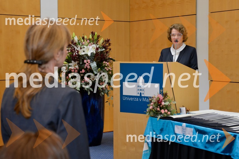 prof. dr. Sonja Sibila Lebe, Ekonomsko-poslovna fakultetaPromocija doktorjev znanosti na UM, december 2016
