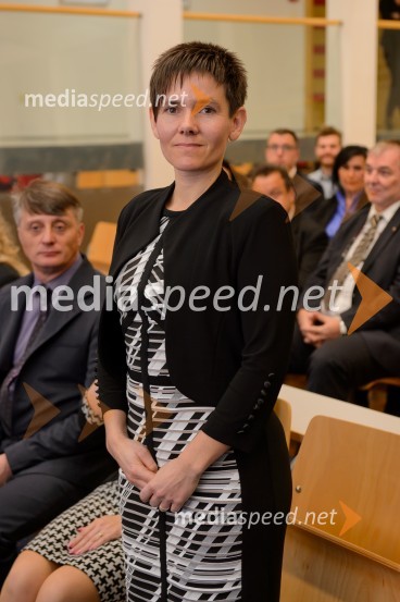 dr. Anja Drev, Pravna fakultetaPromocija doktorjev znanosti na UM, december 2016