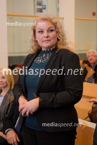 dr. Emira Premrov, Filozofska fakultetaPromocija doktorjev znanosti na UM, december 2016