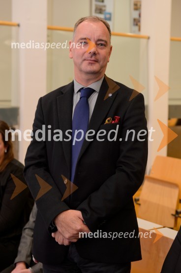 dr. Bojan Ilija Schnabl, Filozofska fakultetaPromocija doktorjev znanosti na UM, december 2016