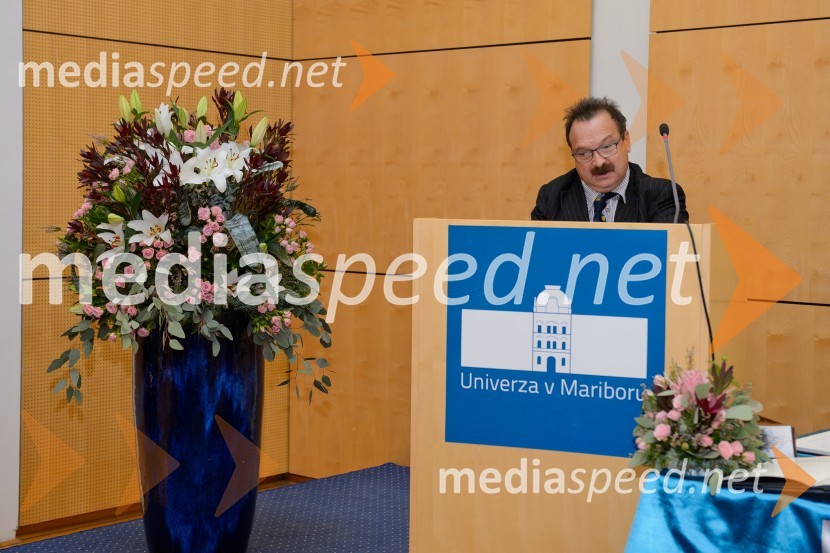red. prof. dr. Matjaž  Klemenčič, Filozofska fakultetaPromocija doktorjev znanosti na UM, december 2016
