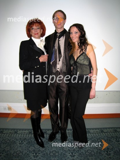 Barbara Misson, Maja Misson, pevka in njen brat Domen MissonModna revija Maturantski in poročni utrinki 2008