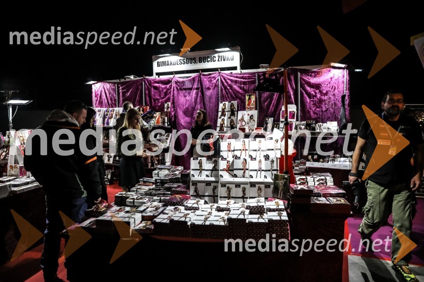 9. mednarodni erotični sejem sLOVErotika, Ogled fotografij ni priporočljiv za mlajše od 18 let!