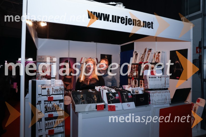 9. mednarodni erotični sejem sLOVErotika, Ogled fotografij ni priporočljiv za mlajše od 18 let!