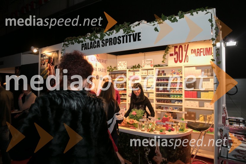 9. mednarodni erotični sejem sLOVErotika, Ogled fotografij ni priporočljiv za mlajše od 18 let!