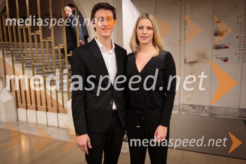  Peter  Prevc, smučarski skakalec;  Mina LavtižarŠportnik leta 2016