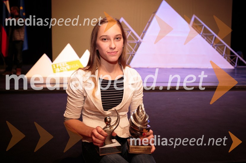  Janja Garnbret, športna plezalkaŠportnik leta 2016