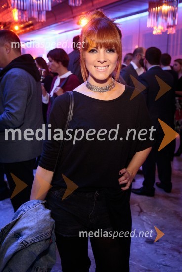  Nina Pušlar, pevkaŠportnik leta 2016