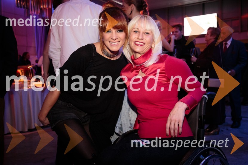  Nina Pušlar, pevka;  ... Športnik leta 2016