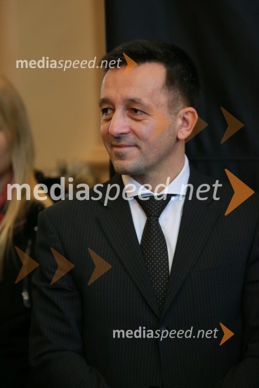  Vinko Filipič, član poslovodstva Pošte SlovenijeOtvoritev prve samopostrežne pošte 24/7