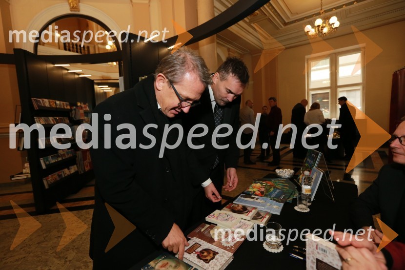  ... ; mag. Andrej Rihter, namestnik generalnega direktorja, Pošta SlovenijeOtvoritev prve samopostrežne pošte 24/7