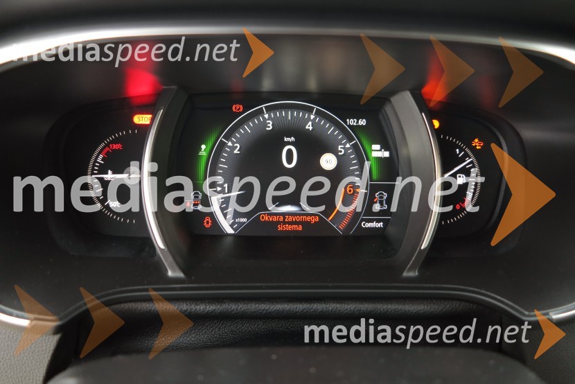 Renault Megane Bose Energy TCe 130, merilniki kot v večina RenaultihRenault Megane Bose Energy TCe 130, mediaspeed test