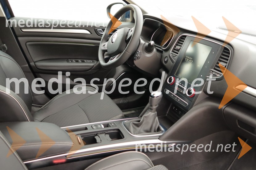 Renault Megane Bose Energy TCe 130, notranjostRenault Megane Bose Energy TCe 130, mediaspeed test