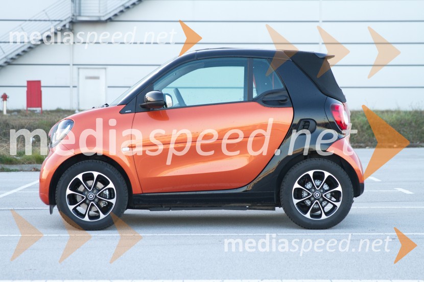 Smart fortwo cabrio 52kW PassionSmart fortwo cabrio 52kW Passion, mediaspeed test