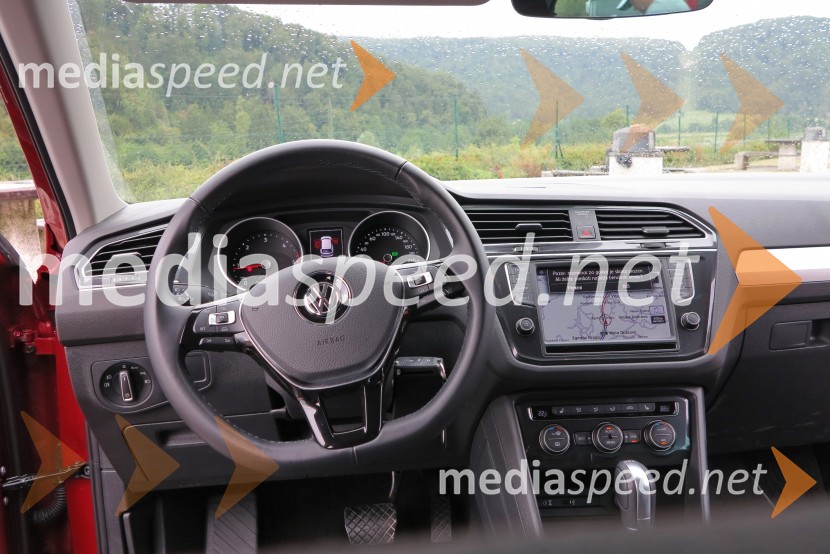 Volkswagen Tiguan 2.0 TDI 4Motion DSG  Comfortline, notranjostVolkswagen Tiguan 2.0 TDI 4Motion DSG Comfortline, mediaspeed test
