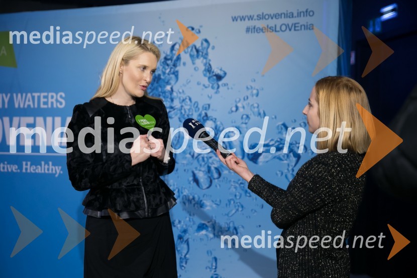  Ana Praprotinik, članica strokovne ekipe slovenia.info;  ... Predstavitev novega osrednjega turističnega portala slovenia.info