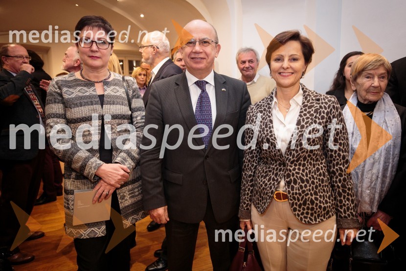 Izseki / preseki, odprtje razstave izbora del iz Likovne zbirke RIKO