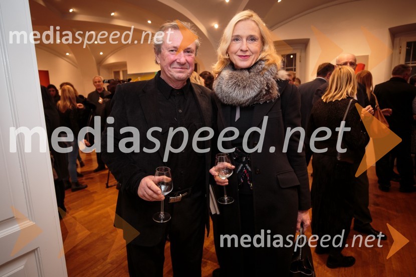 Izseki / preseki, odprtje razstave izbora del iz Likovne zbirke RIKO