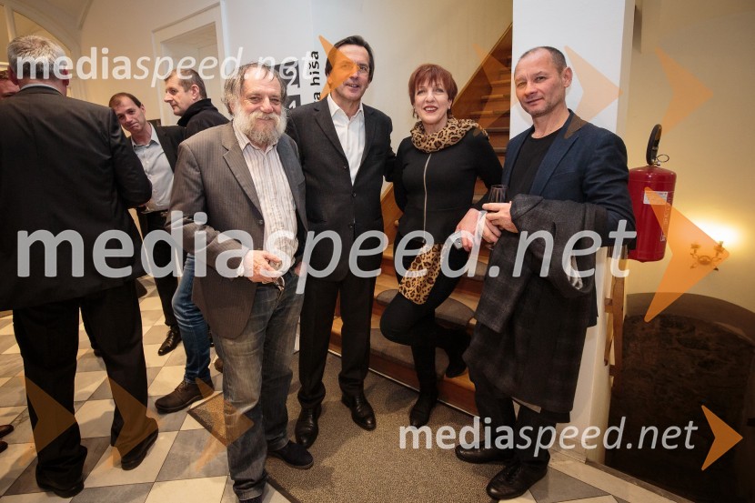  ... ;  ... ;  Viktorija  Potočnik, direktorica Pionirskega doma;  ... Izseki / preseki, odprtje razstave izbora del iz Likovne zbirke RIKO