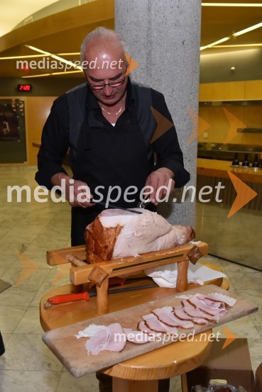 Koncertna mora, premiera predstave