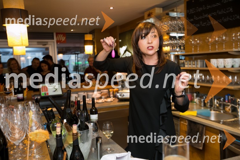  Polona Požgan, televizijska voditeljica25. obletnica Odvetniške pisarne Gorjup