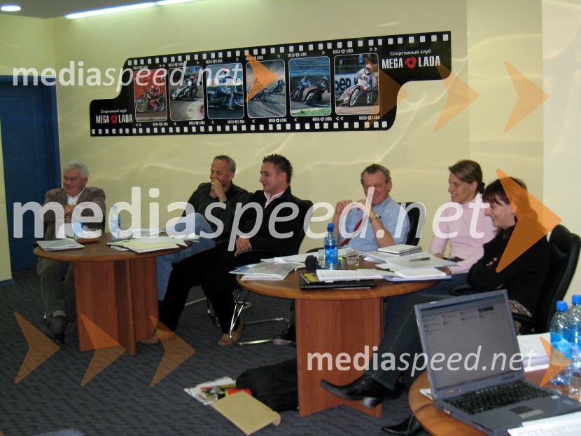 UEM konferenca Track comissionUEM konferenca Track comission