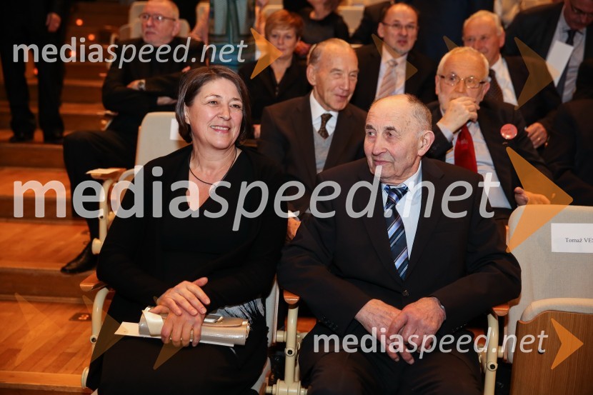 mag. Violeta  Bulc, evropska komisarka za promet ;  Ivan Oman, slovenski politik, poslanec in kmetDržavna proslava ob dnevu samostojnosti in enotnosti 2016