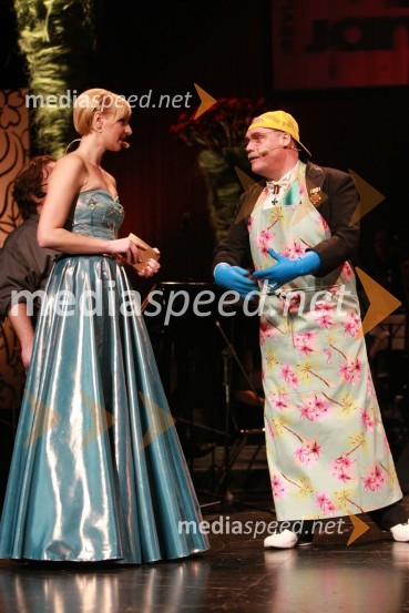 Anja Križnik Tomažin, voditeljica in Boris Kobal, igralecSlovenka leta 2007