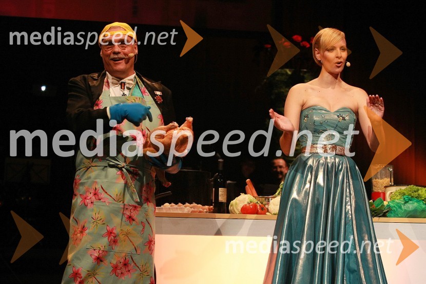 Boris Kobal, igralec in Anja Križnik Tomažin, voditeljicaSlovenka leta 2007