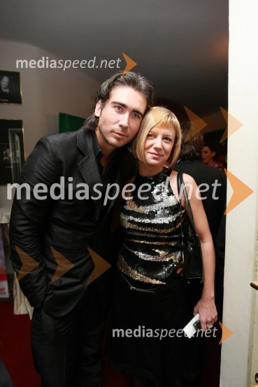 Jan Plestenjak, pevec in Katja Božič, novinarka revije JanaSlovenka leta 2007