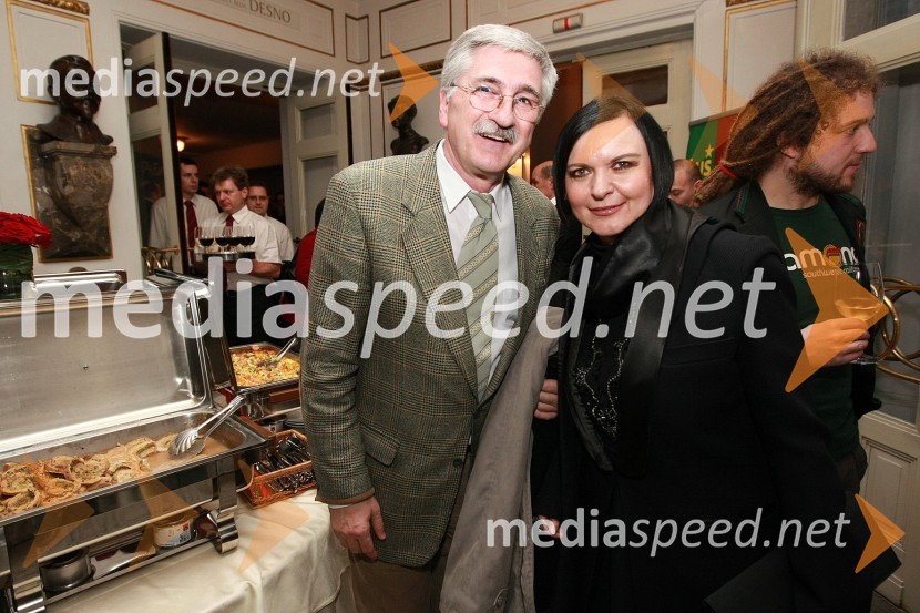 Petar Radovič, urednik razvedrilnega programa na TV Slovenija in Jožica Brodarič, modna ikonaSlovenka leta 2007