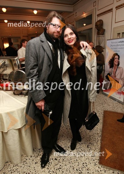 Luka Novak, direktor založbe Vale Novak z ženo Valentino Smej NovakSlovenka leta 2007