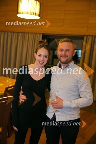  Andreja Breznik, Mediaspeed;  Anže Krže, fotografMediaspeed 15. rojstni dan in ponovoletno druženje