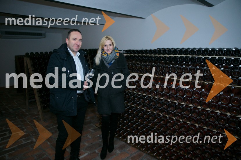  Borut  Cvetko, kreativni direktor Mediaspeed;  Natalija Pravdič, MediaspeedMediaspeed 15. rojstni dan in ponovoletno druženje