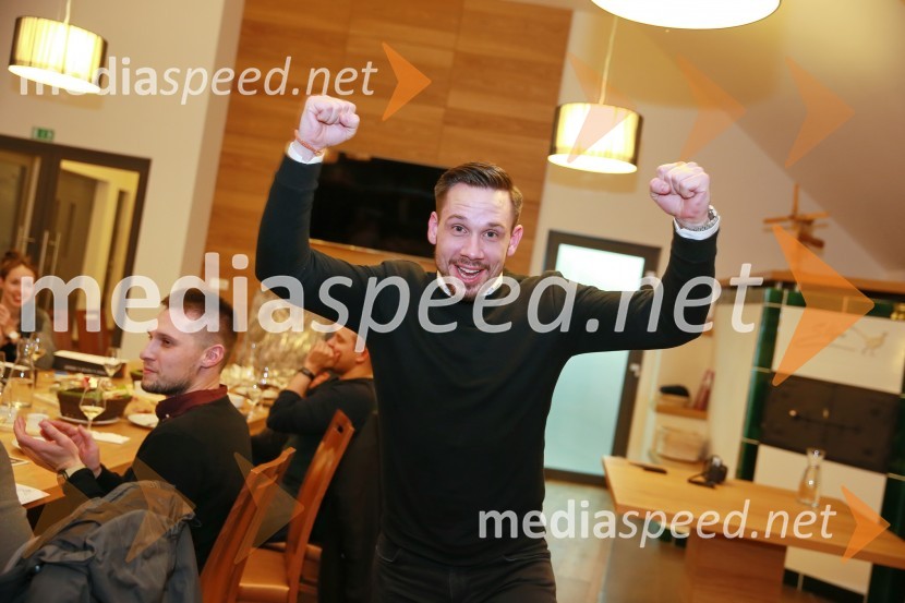  Alen Gomolj, grafični oblikovalec, Studio - AMediaspeed 15. rojstni dan in ponovoletno druženje