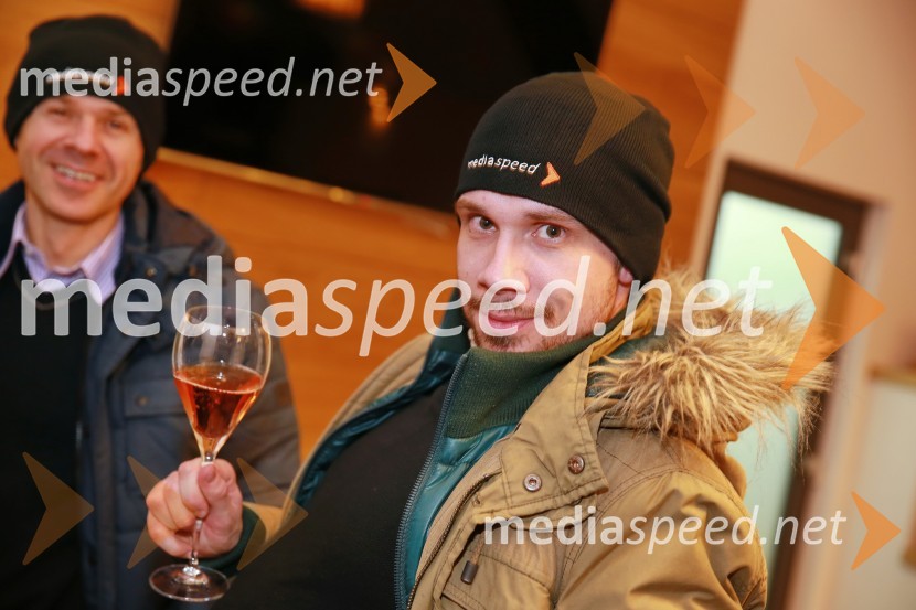  Alen Gomolj, grafični oblikovalec, Studio - AMediaspeed 15. rojstni dan in ponovoletno druženje