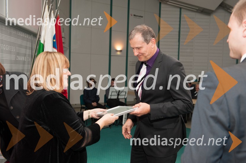 red. prof. dr.  Metka  Tekavčič, dekanja Ekonomske fakultete Univerze v Ljubljani; prof. dr. Miro GradišarDekanjin sprejem na Ekonomski fakulteti v Ljubljani