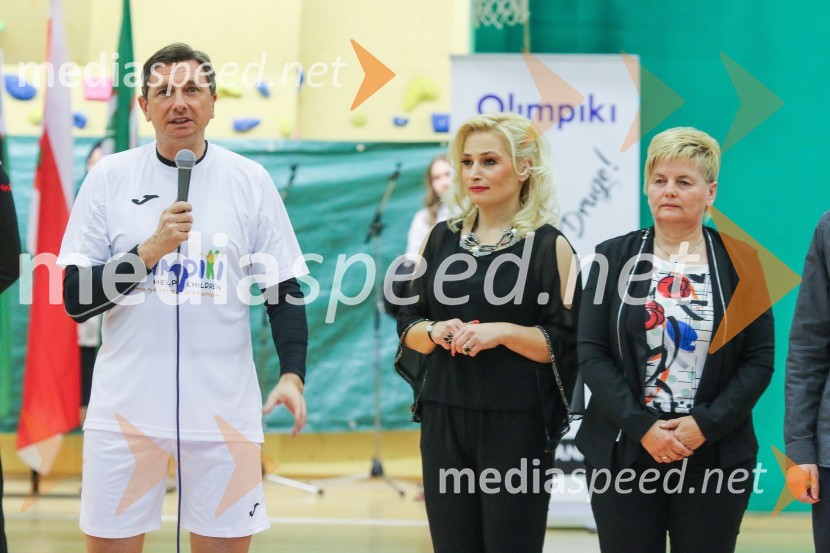 Borut Pahor, predsednik Republike Slovenije;  Nataša Kadunc, predsednica, Športno društvo Olimpiki;  Mojca Čemas Stjepanovič, županja občine Črnomelj8. Dobrodelna tekma z velikani slovenskega športa