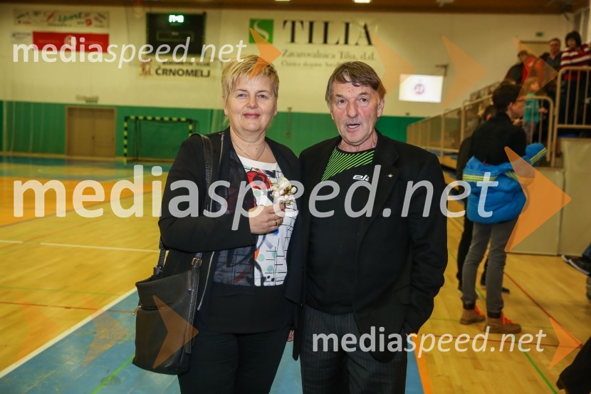  Mojca Čemas Stjepanovič, županja občine Črnomelj;  ... 8. Dobrodelna tekma z velikani slovenskega športa