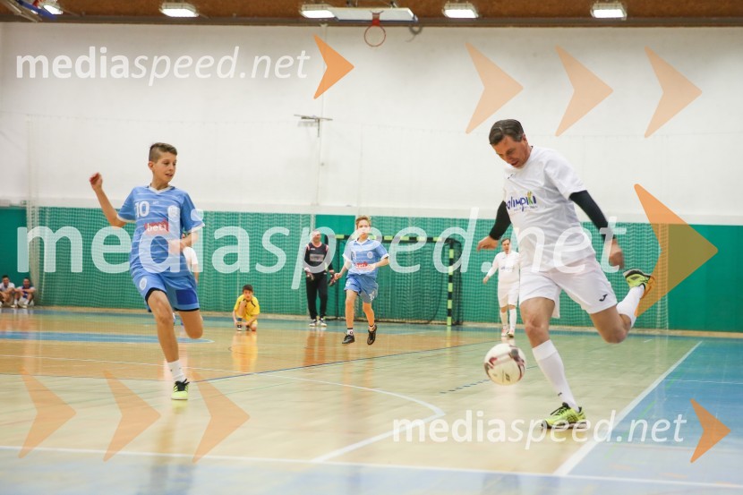  Borut Pahor, predsednik Republike Slovenije8. Dobrodelna tekma z velikani slovenskega športa