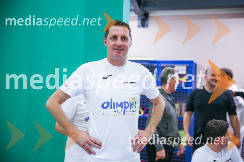  Rok Tamše, novinar8. Dobrodelna tekma z velikani slovenskega športa