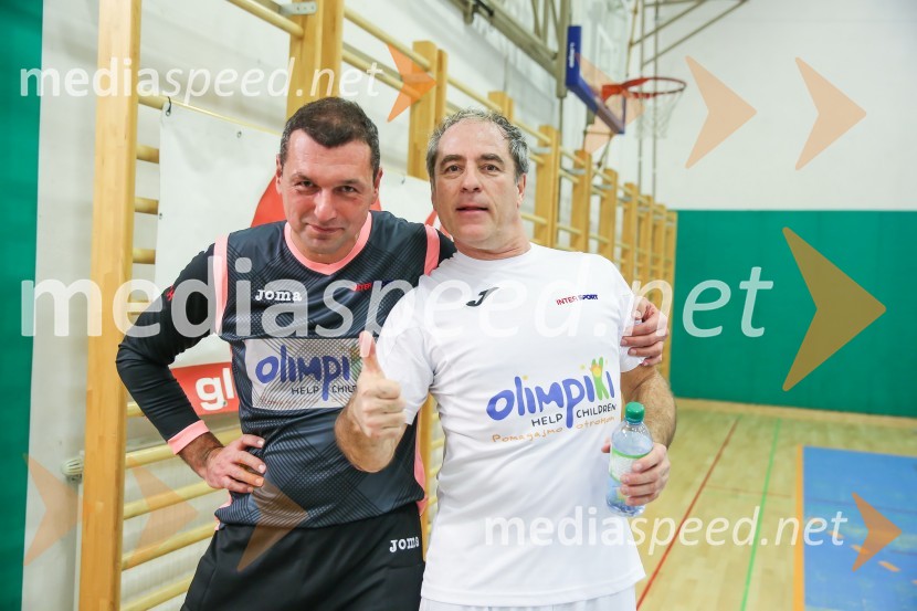  Mladen Debanovič, vratar;  VIli Resnik, pevec8. Dobrodelna tekma z velikani slovenskega športa