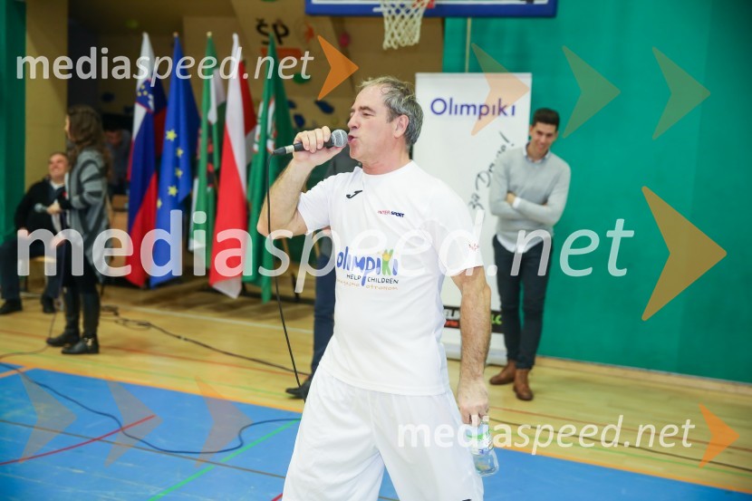  VIli Resnik, pevec8. Dobrodelna tekma z velikani slovenskega športa