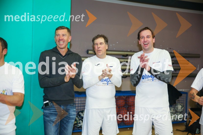  Srečko Katanec, selektor slovenske nogometne reprezentance;  Tomaž Klemenčič, novinar POP TV;  Zoran Lubej8. Dobrodelna tekma z velikani slovenskega športa