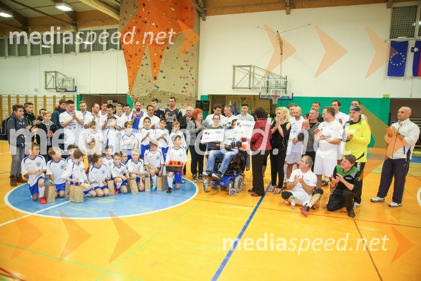 8. Dobrodelna tekma z velikani slovenskega športa8. Dobrodelna tekma z velikani slovenskega športa