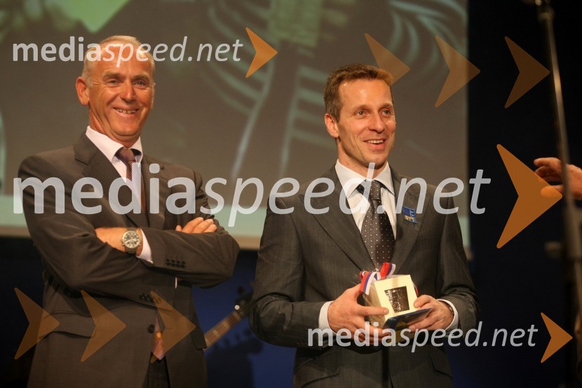 ... in Aljaž Pegan, gimnastičarSlovenec leta 2007